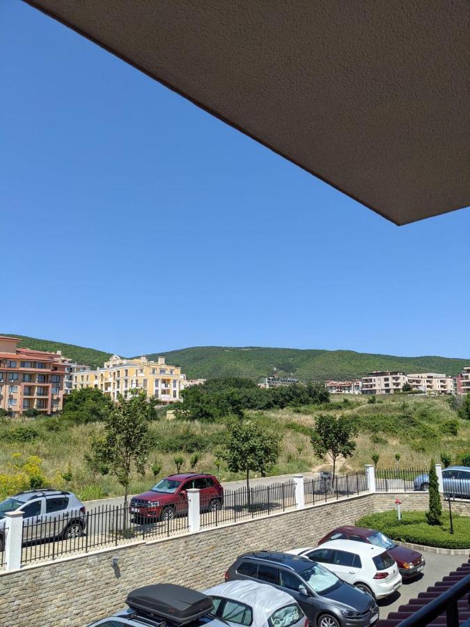 Sunny Star Dreams Condo W Prime Location, Pool, Sea View Sveti Vlas Luaran gambar