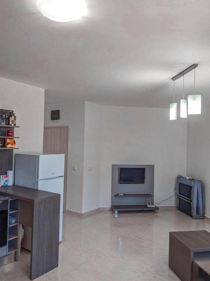 Sunny Star Dreams Condo W Prime Location, Pool, Sea View Sveti Vlas Luaran gambar