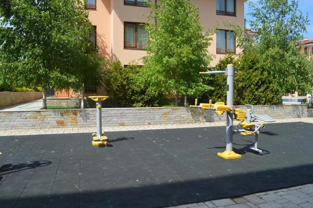 Sunny Star Dreams Condo W Prime Location, Pool, Sea View Sveti Vlas Luaran gambar