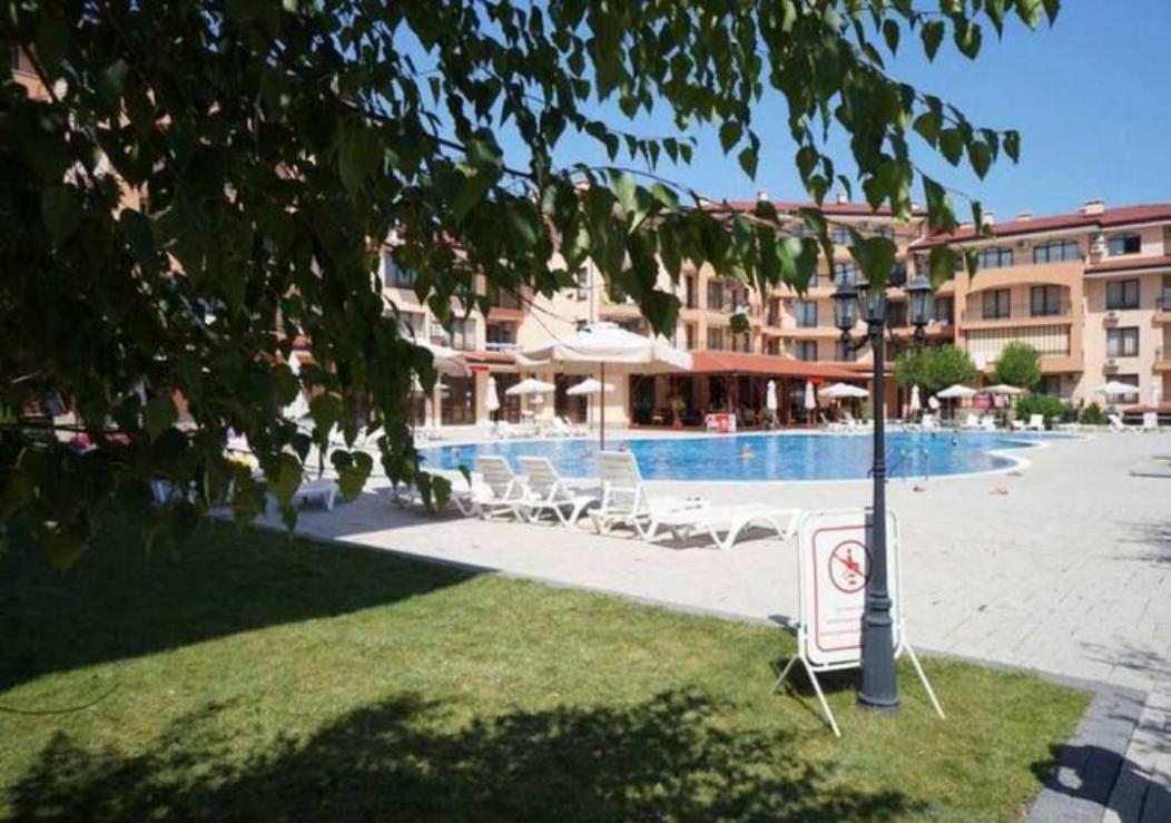 Sunny Star Dreams Condo W Prime Location, Pool, Sea View Sveti Vlas Luaran gambar